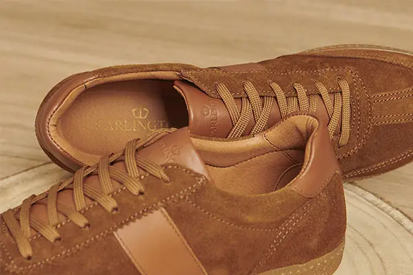 Sneaker