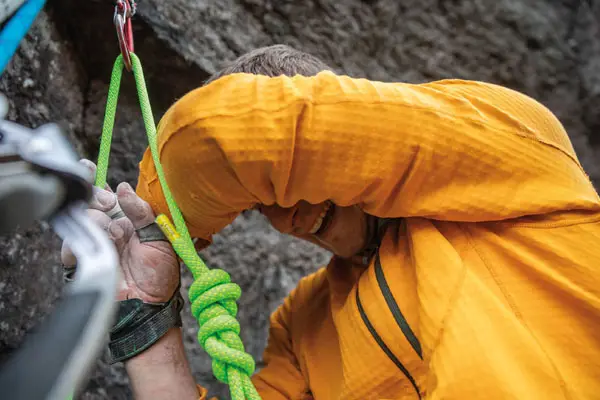 Sweatshirts und Fleecejacken