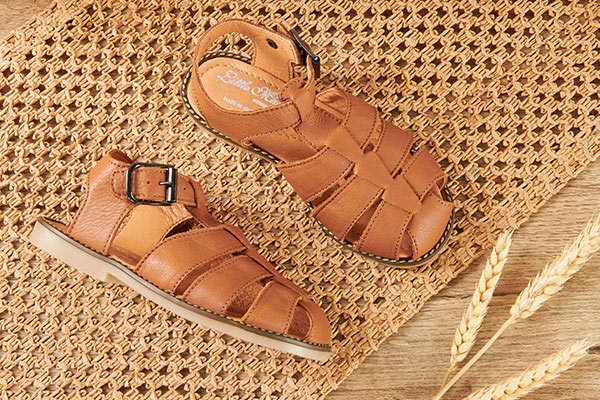 Sandalen / Sandaletten